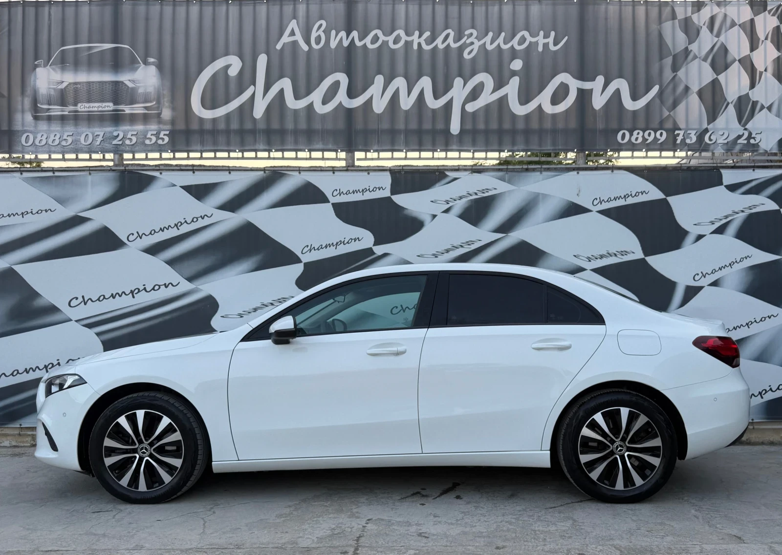 Mercedes-Benz A 250 Plug-in хибрид - изображение 7