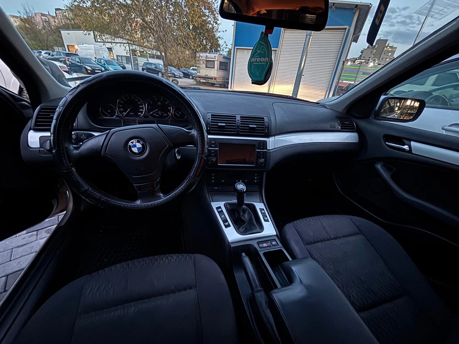 BMW 318  - изображение 8