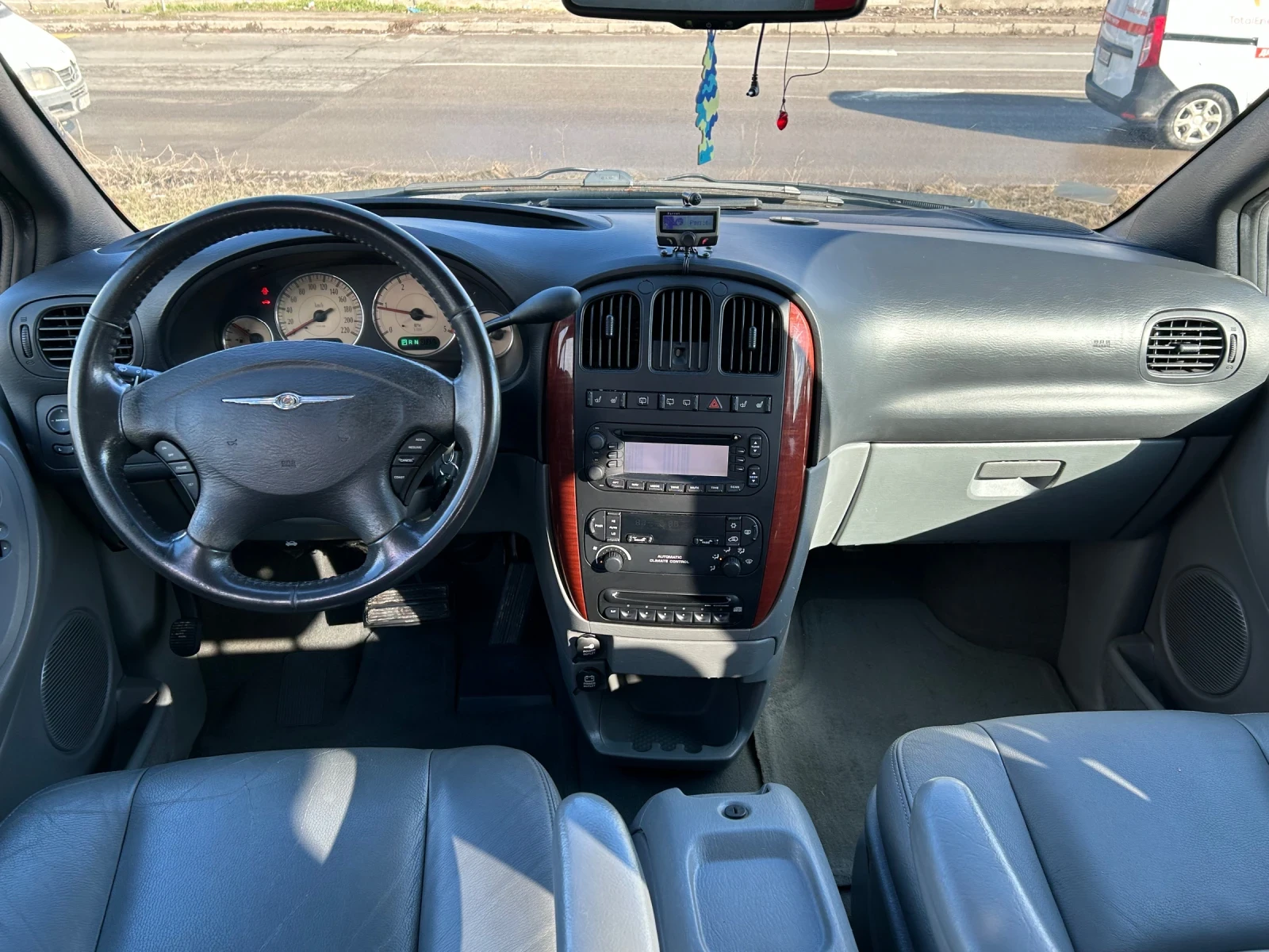 Chrysler Gr.voyager 28CRDi MAXi - изображение 6