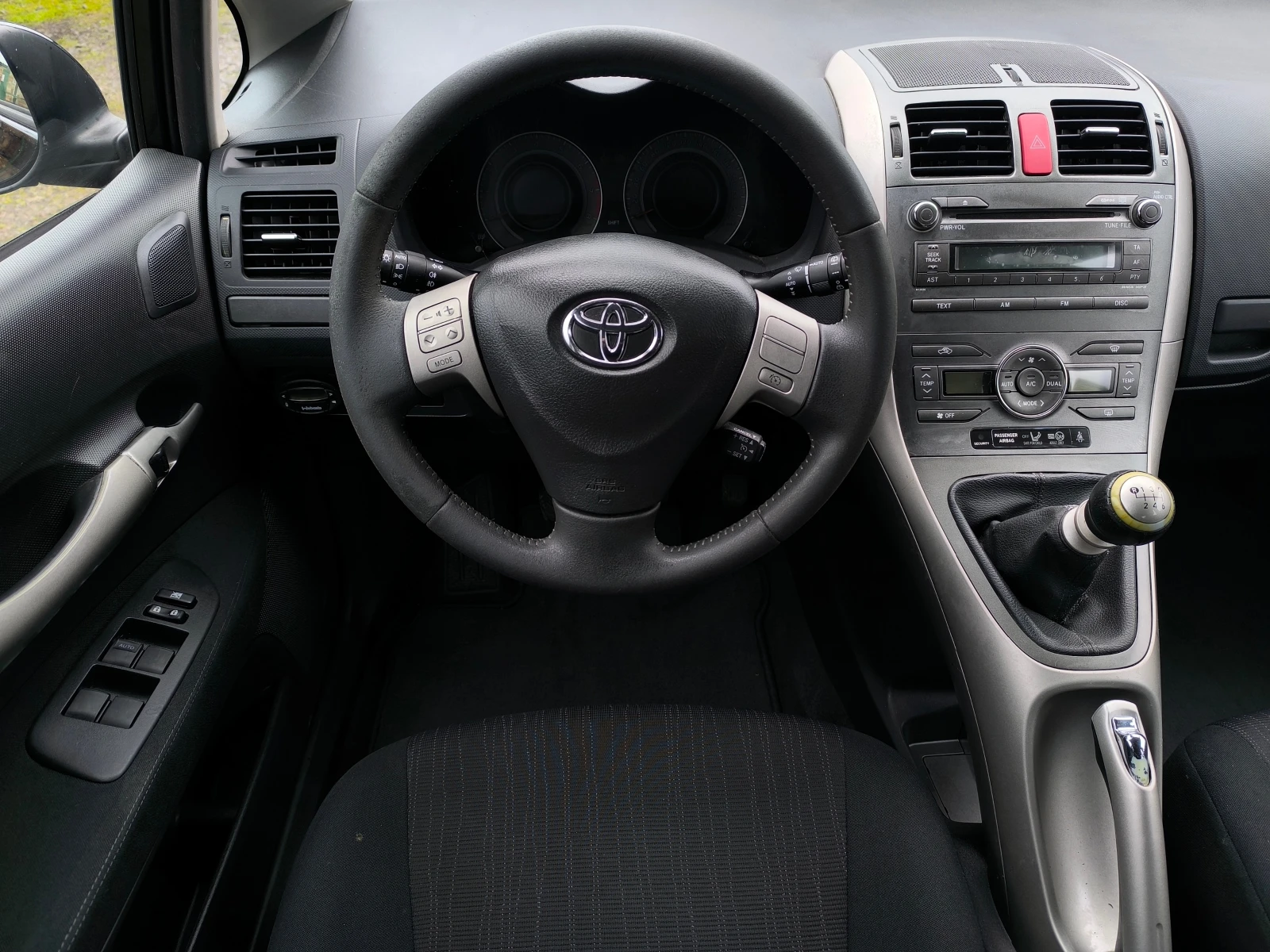 Toyota Auris 1.6VVTi-132��(VALVEMATIC)-6 ��������-�����������- | Mobile.bg � ����������� 11