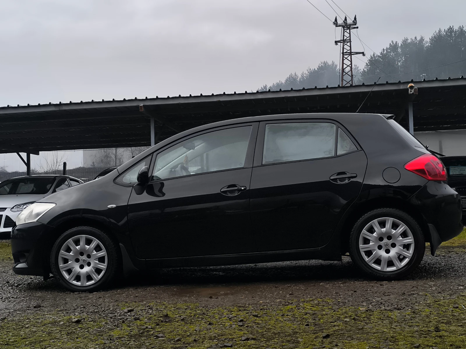 Toyota Auris 1.6VVTi-132кс(VALVEMATIC)-6 скорости-КЛИМАТРОНИК- - изображение 6