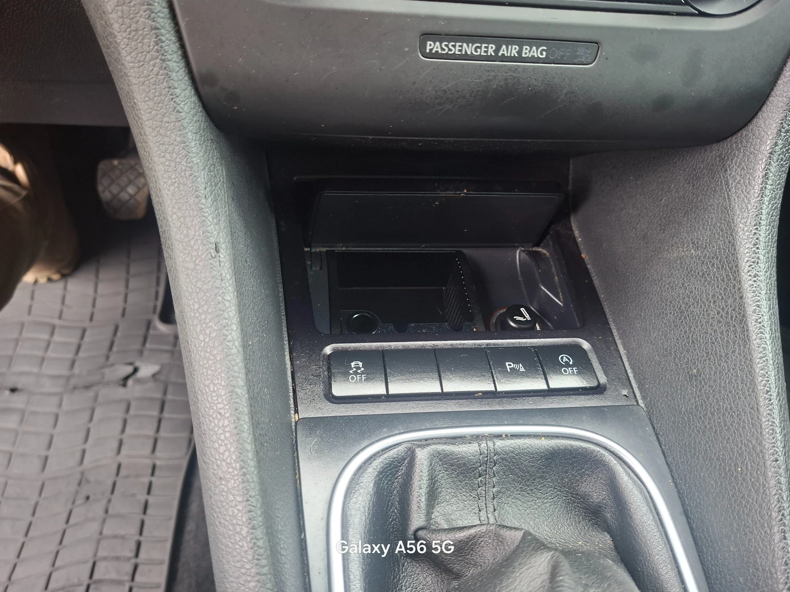 VW Golf 1.6 tdi SPORT | Mobile.bg � ����������� 12