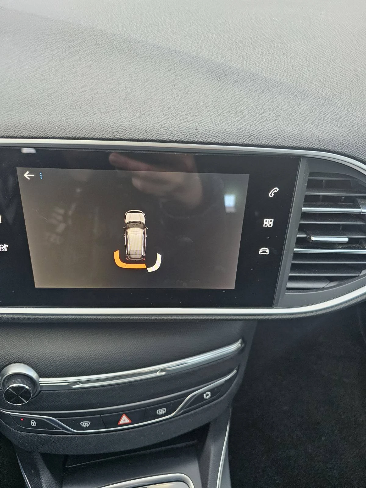 Peugeot 308 1.5 - изображение 10