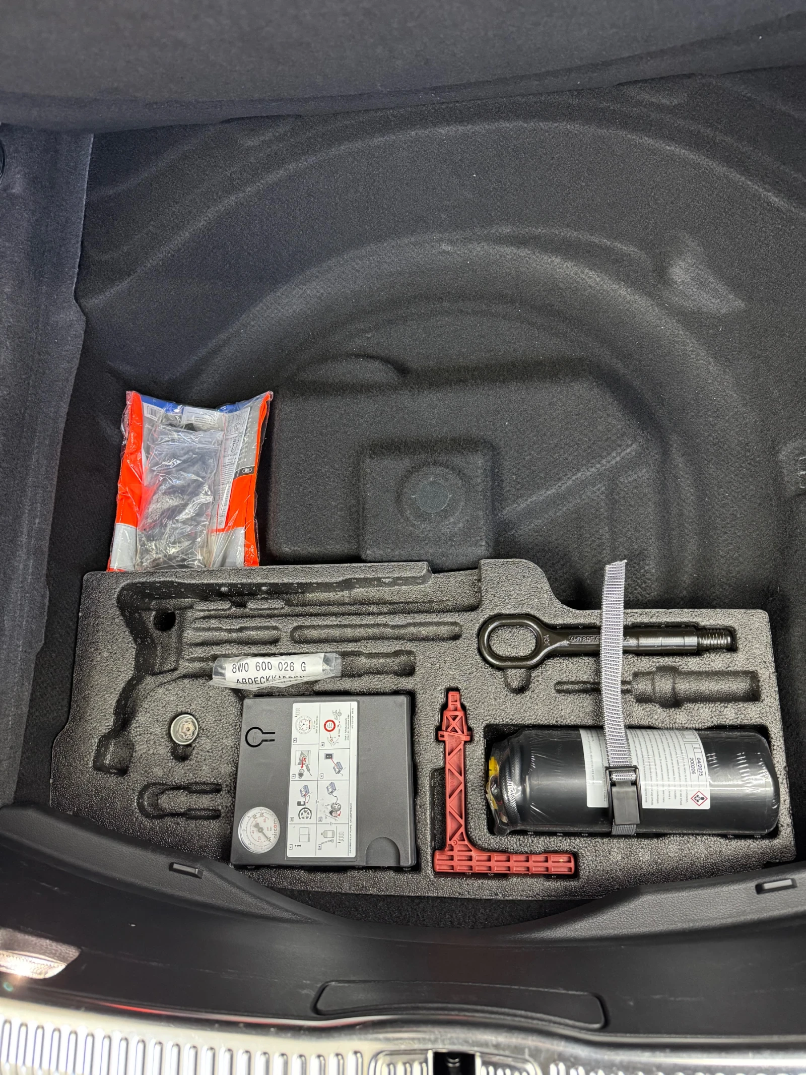 Audi S8 4.0 TFSI V8 (571�.�) // 86 000�� | Mobile.bg � ����������� 16