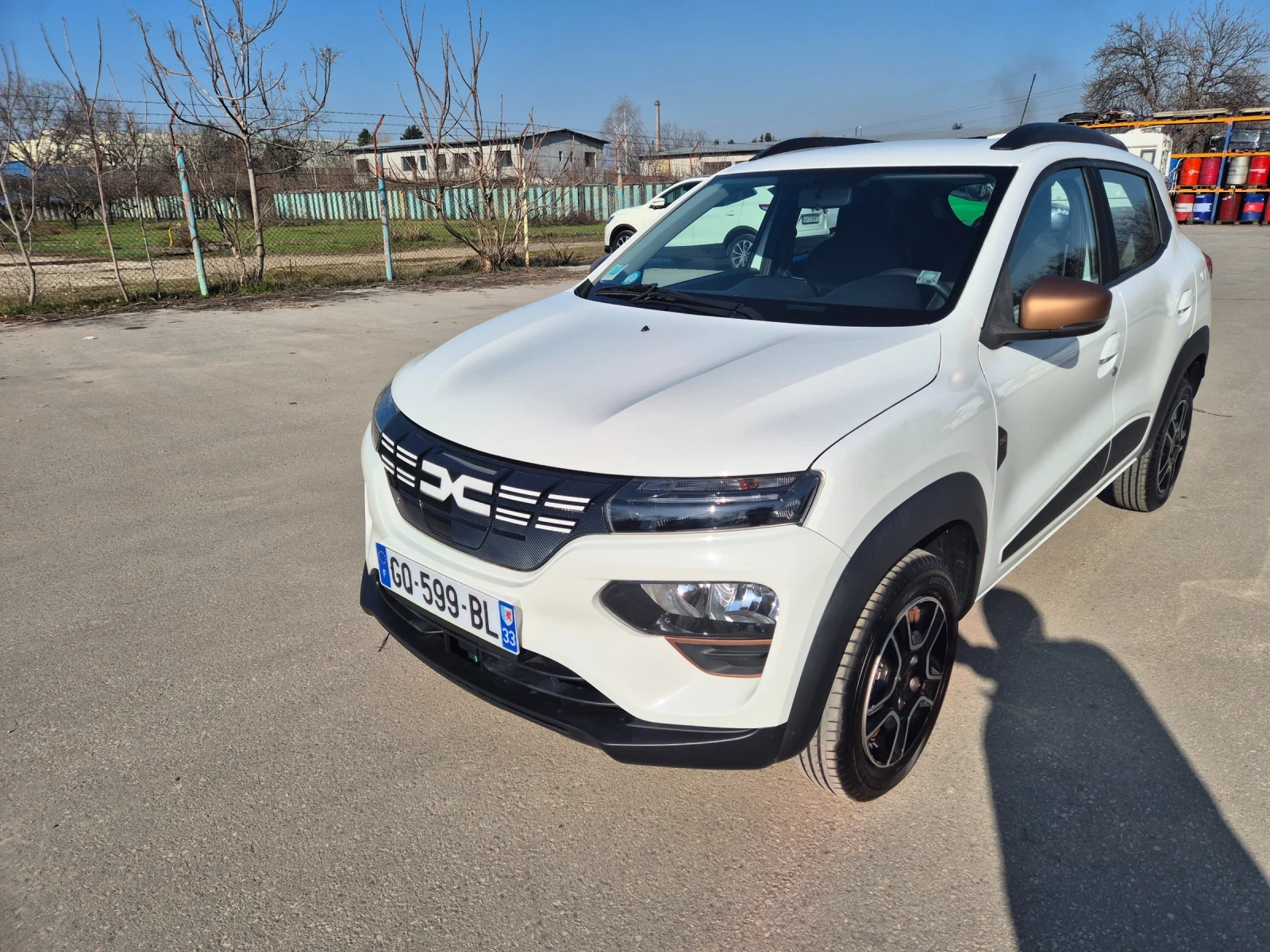 Dacia Spring Ecstrim 65кс