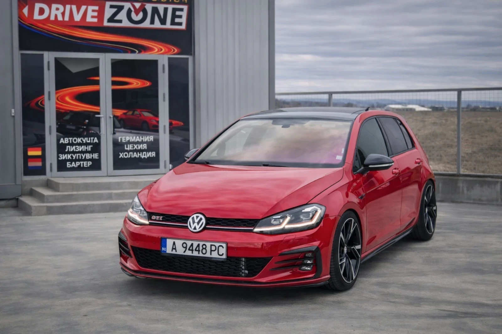 VW Golf 2.0 GTI Само за ценители