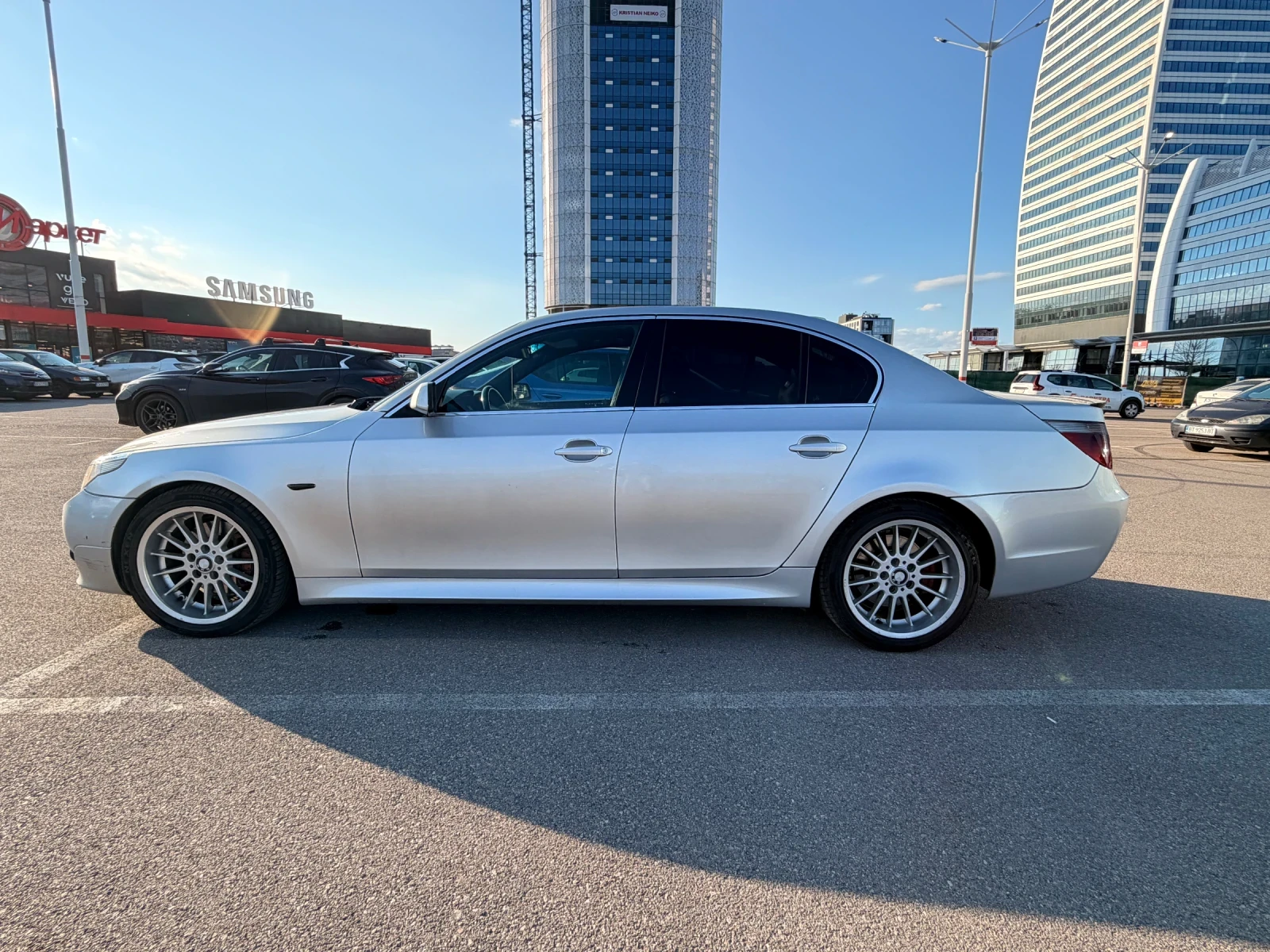 BMW 530 3.0d, снимка 3 - Автомобили и джипове - 54127062