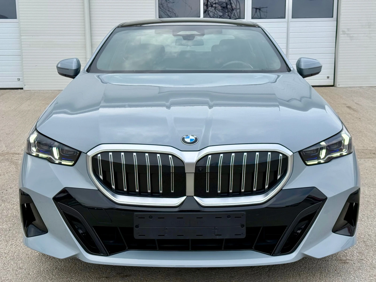 BMW 520 M* xDrive* Панорама* 20-ки