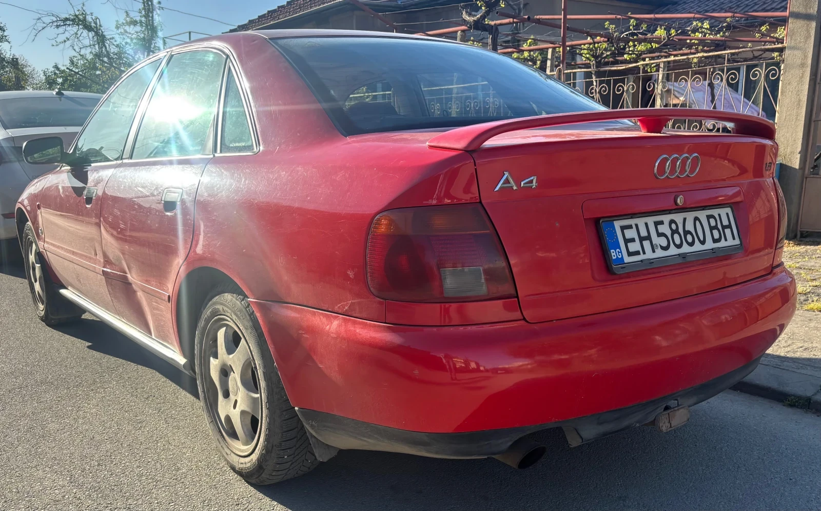 Audi A4 1.8 (125 кс) Газ-Бензин, снимка 4 - Автомобили и джипове - 54421966