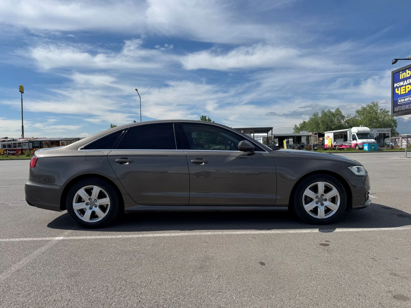 Audi A6 3.0  160kW, снимка 6 - Автомобили и джипове - 54605587