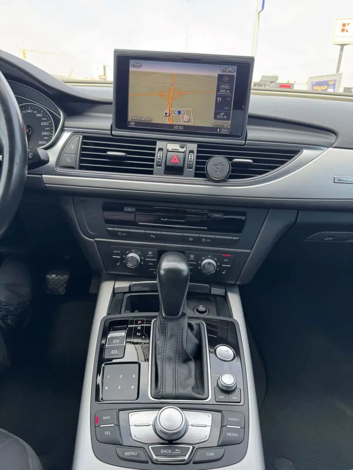 Audi A6 3.0  160kW, снимка 12 - Автомобили и джипове - 54605587
