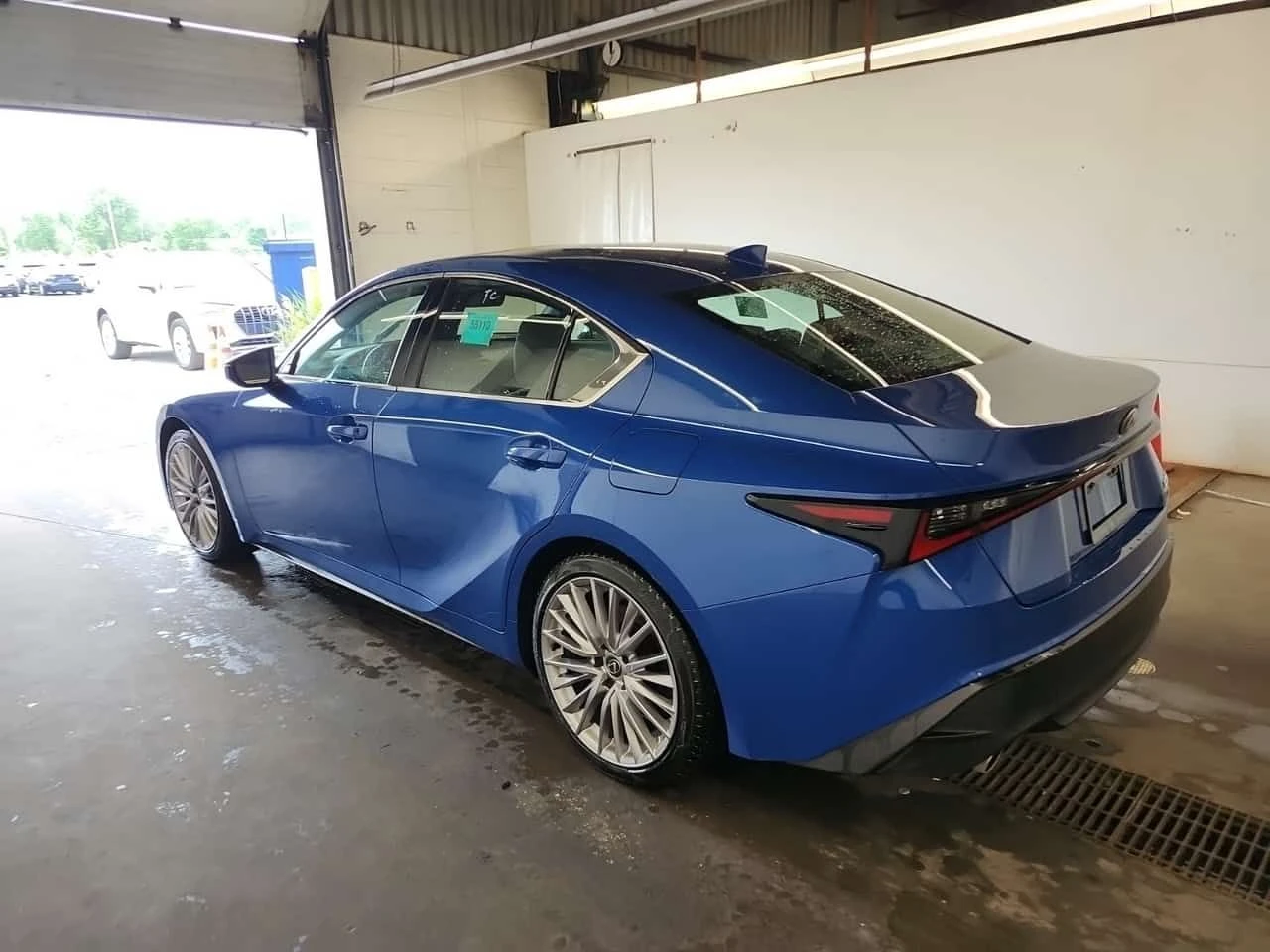 Lexus IS 300 * 3.5 V6 * CARFAX * Без инциденти * , снимка 5 - Автомобили и джипове - 54915899
