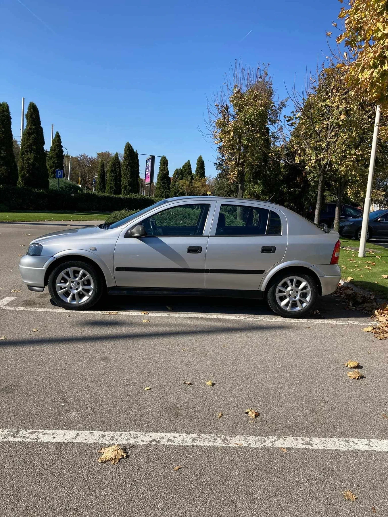 Opel Astra 1.4 16V, снимка 3 - Автомобили и джипове - 54957320