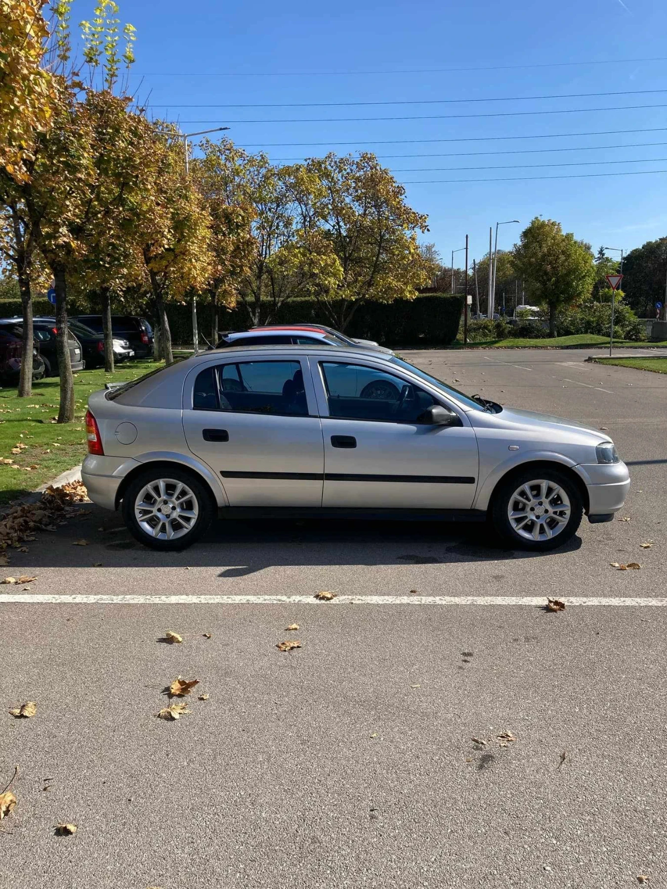 Opel Astra 1.4 16V, снимка 4 - Автомобили и джипове - 54957320