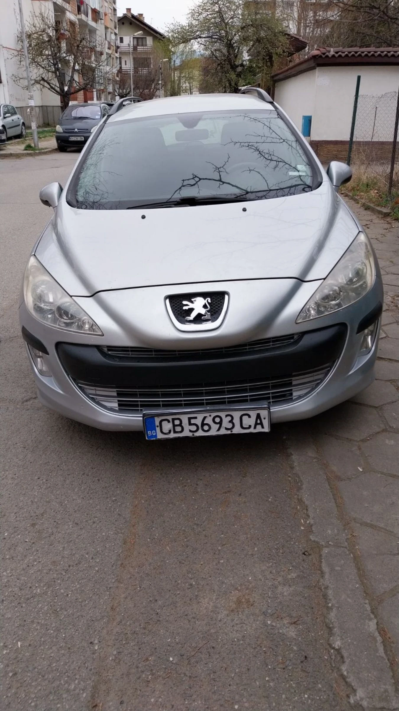 Peugeot 308 1.6 HDI, снимка 2 - Автомобили и джипове - 55006095