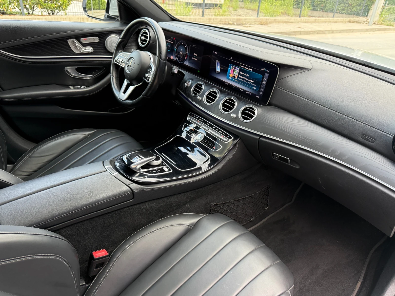 Mercedes-Benz E 220 ALLTERRAIN/4x4/PremiumPlus/MULTIBEAM/BURMESTER/ИСТ, снимка 9 - Автомобили и джипове - 55075783