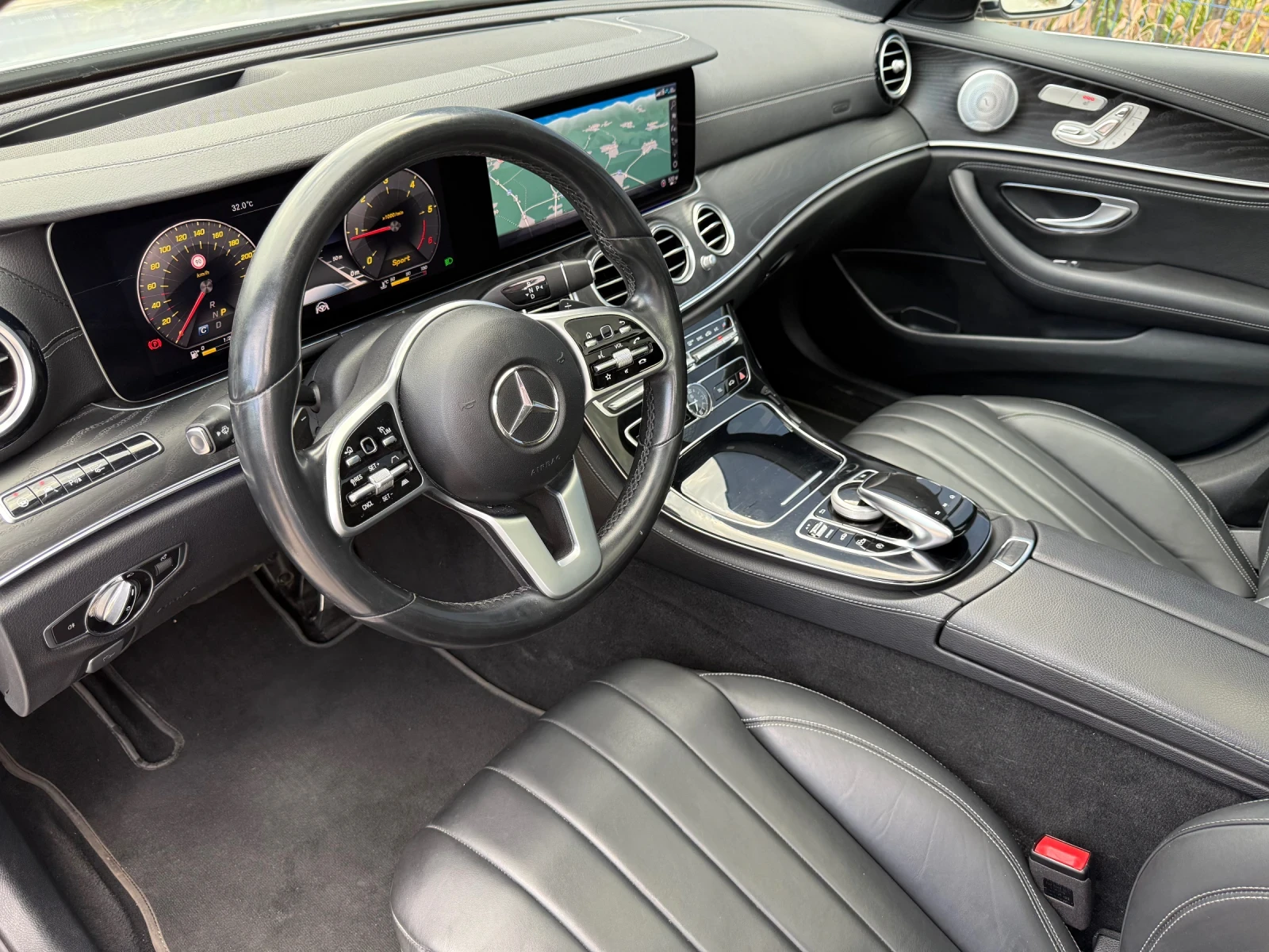 Mercedes-Benz E 220 ALLTERRAIN/4x4/PremiumPlus/MULTIBEAM/BURMESTER/ИСТ, снимка 6 - Автомобили и джипове - 55075783