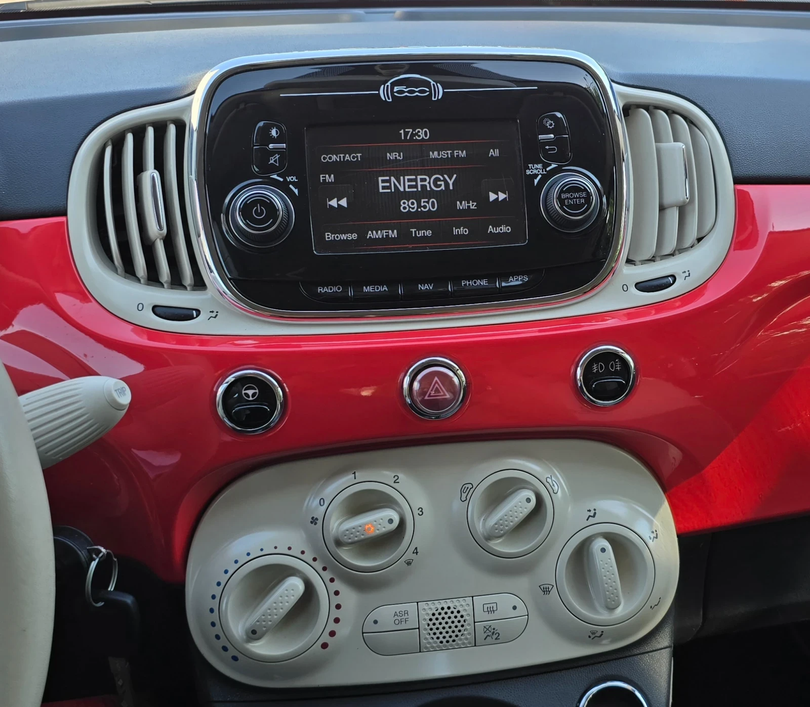Fiat 500 1.2i 69к.с., снимка 11 - Автомобили и джипове - 55091656