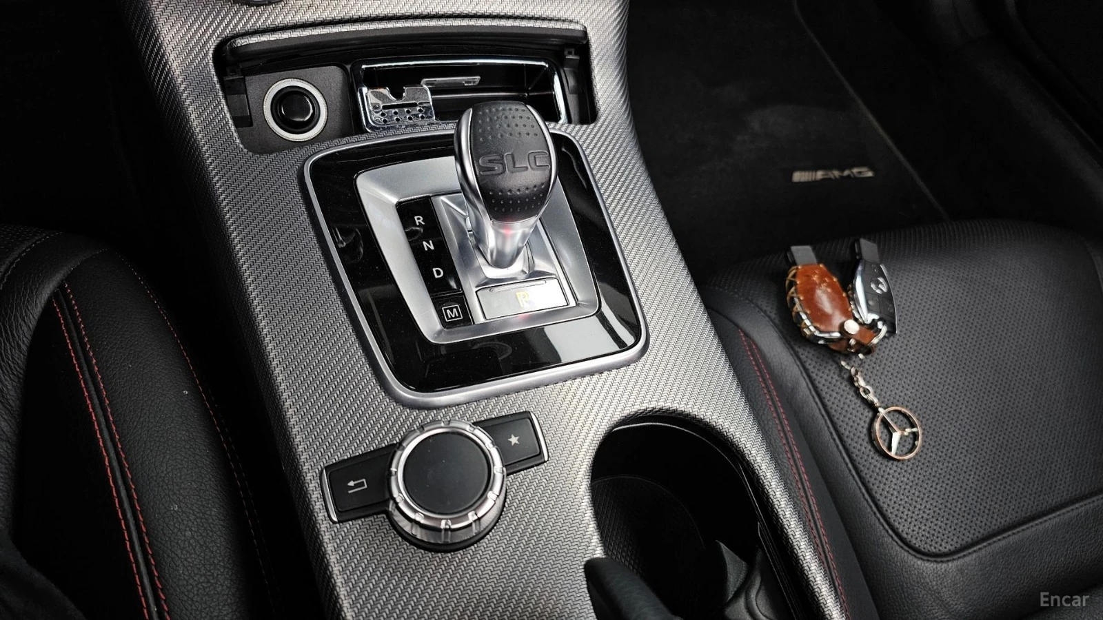Mercedes-Benz SLC 200* КОЖА* ПОДГРЕВ* КАМЕРА, снимка 7 - Автомобили и джипове - 55594784