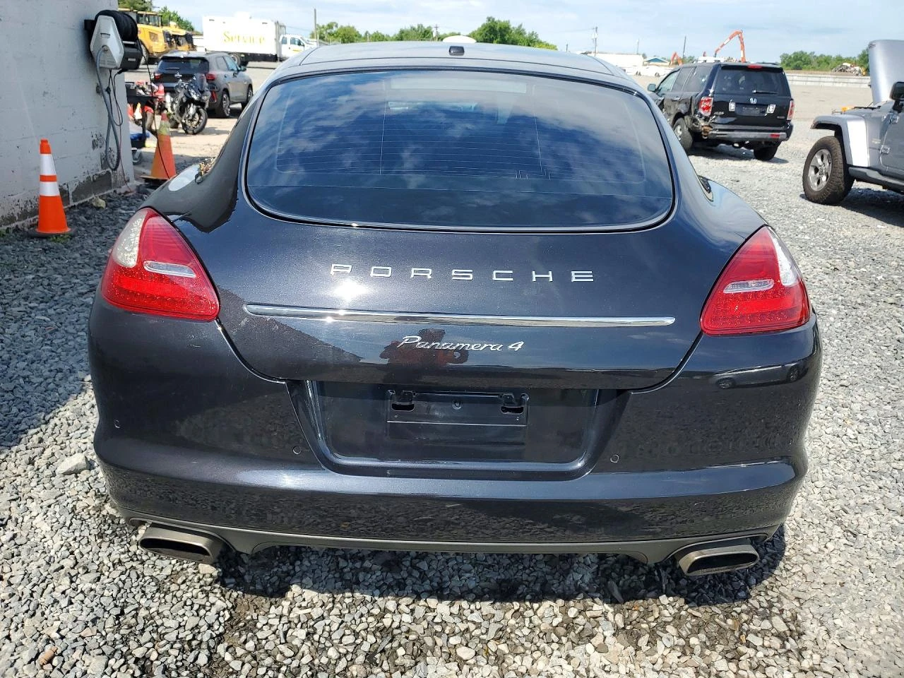 Porsche Panamera 2| BOSE| ОБДУХ| KEYLESS, снимка 6 - Автомобили и джипове - 55802271