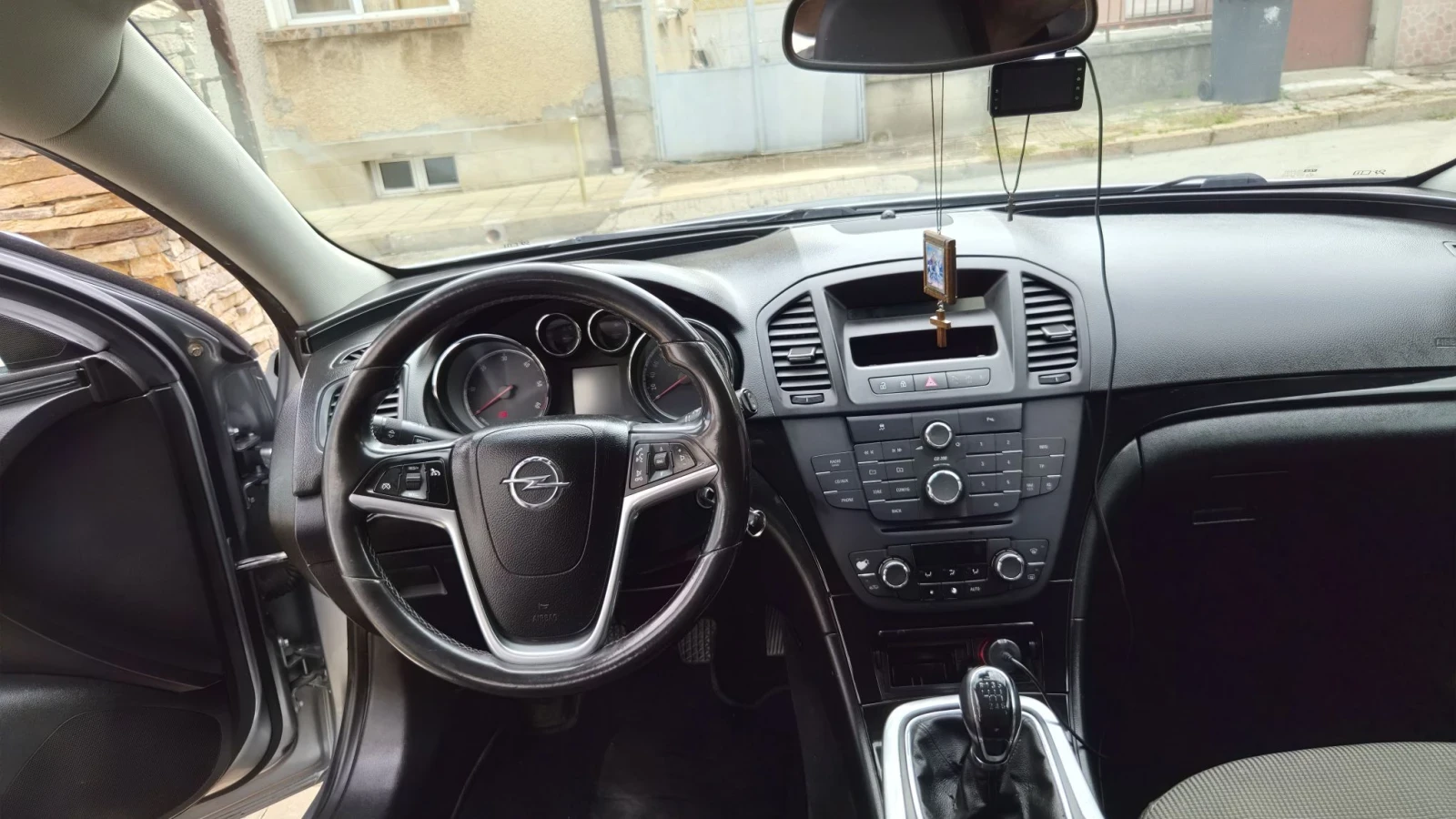 Opel Insignia 2.0 CDTI 130кс., снимка 7 - Автомобили и джипове - 55968795