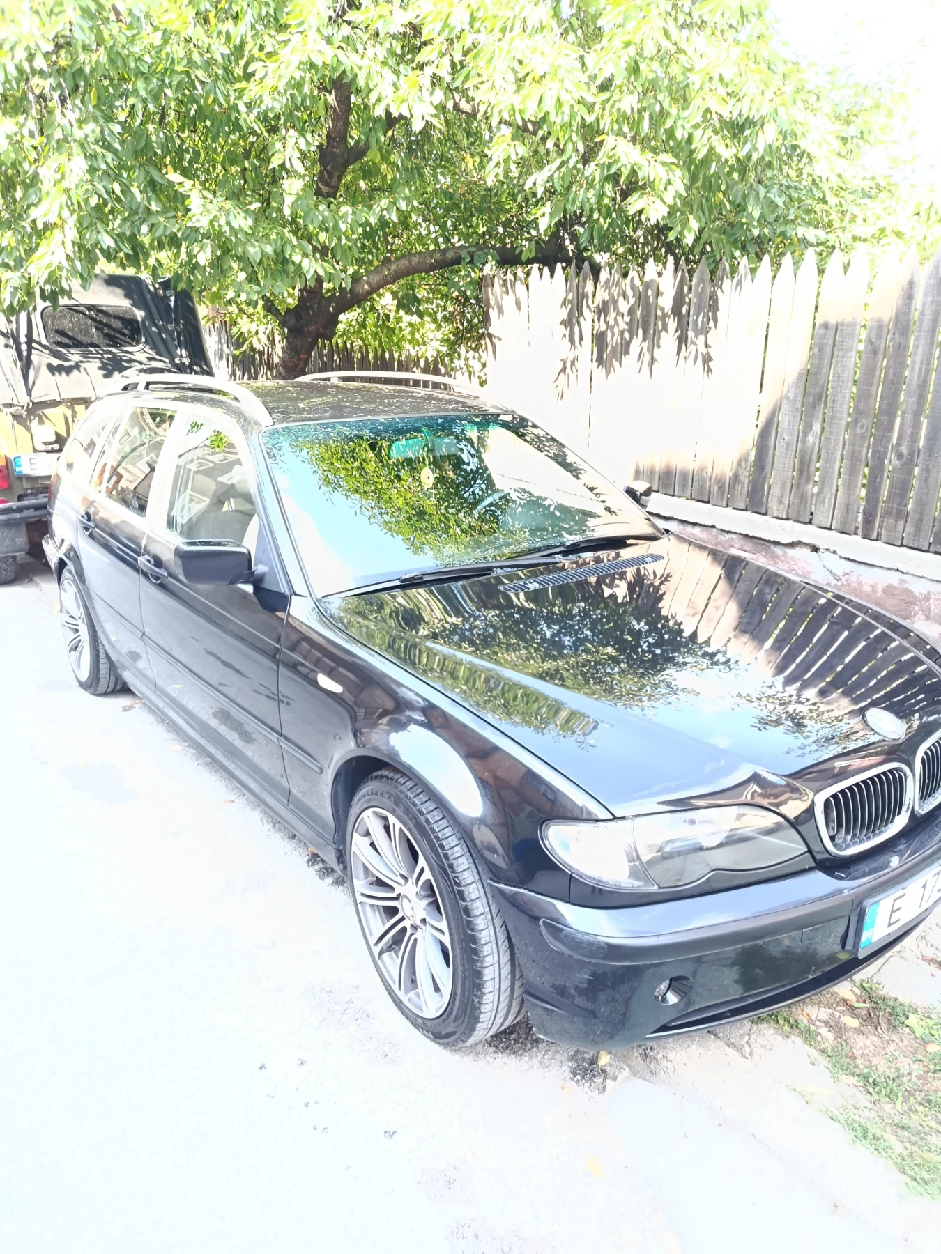 BMW 320, снимка 3 - Автомобили и джипове - 56150505