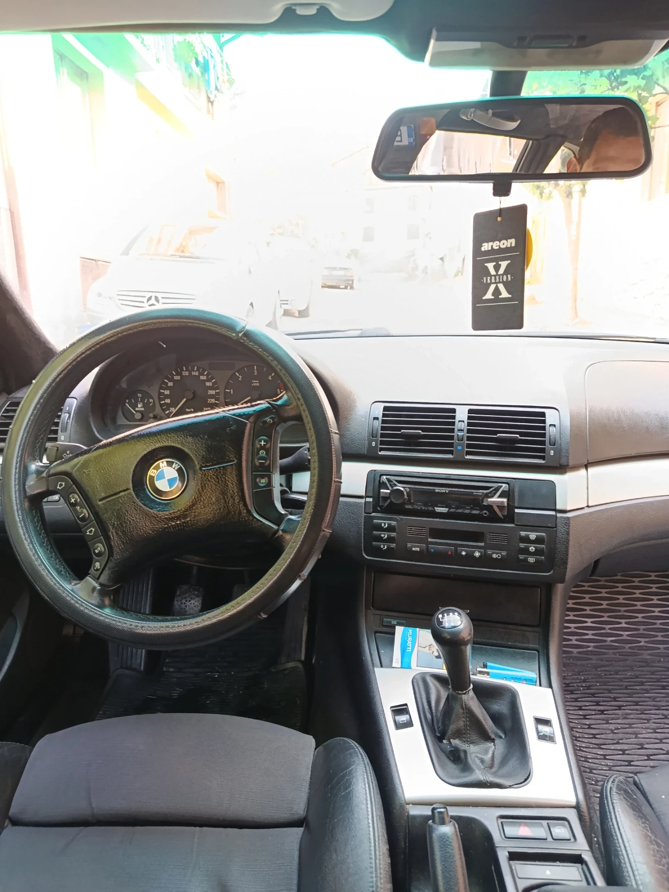 BMW 320, снимка 5 - Автомобили и джипове - 56150505