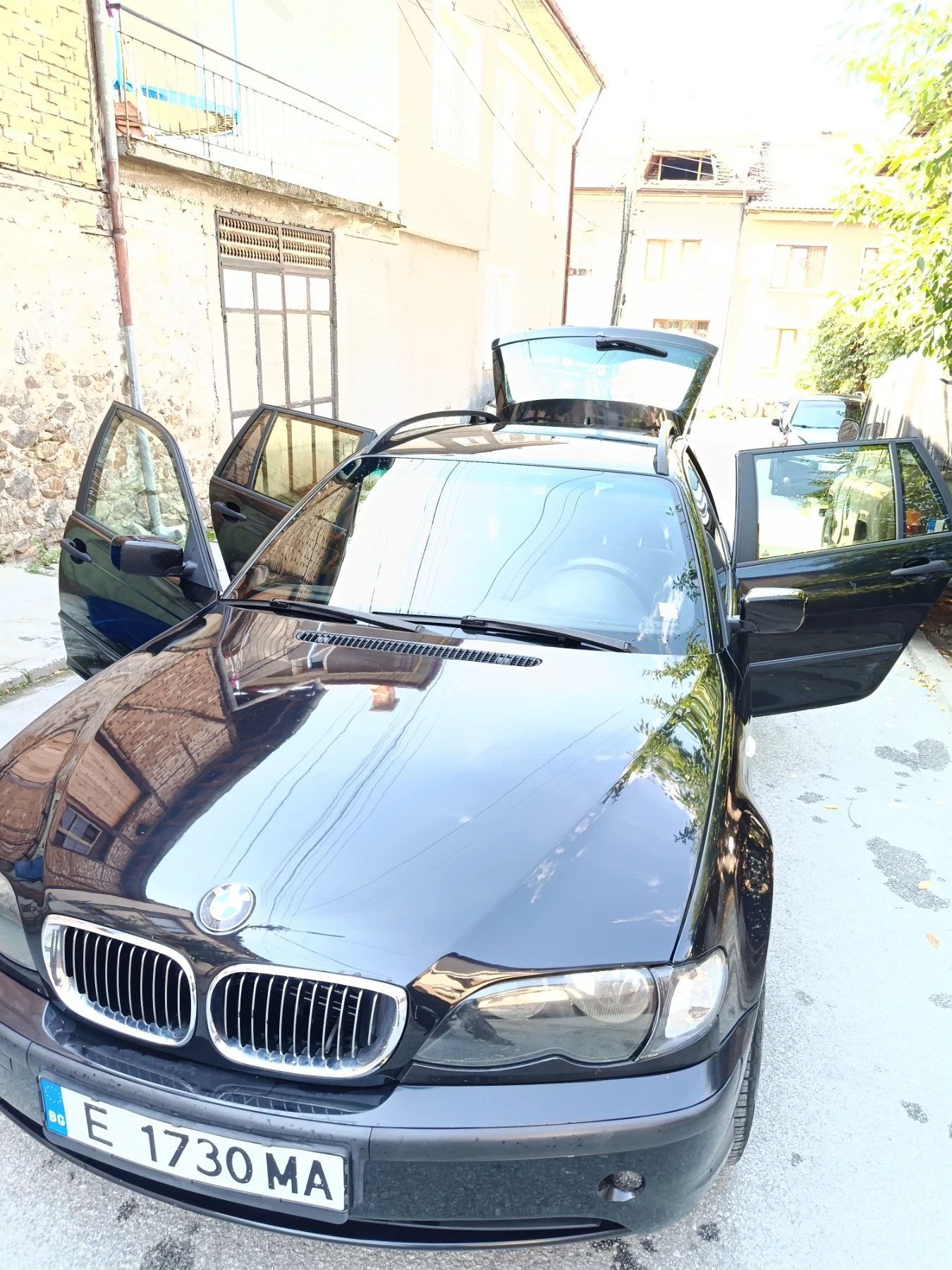 BMW 320, снимка 2 - Автомобили и джипове - 56150505
