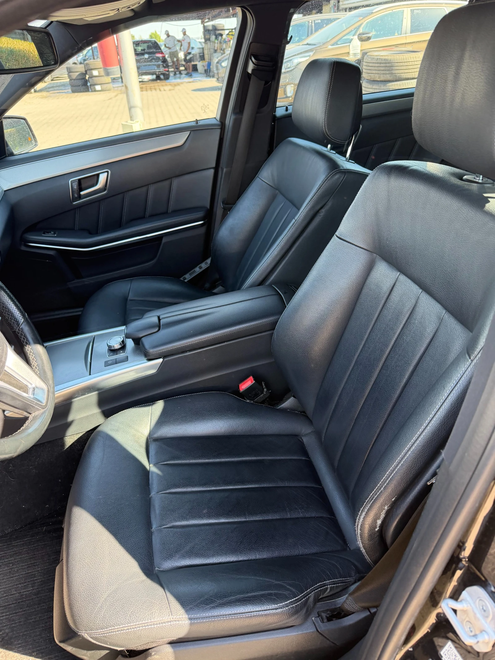 Mercedes-Benz E 350 CDI AVTOMAT/KOJA/NAVI/KAMERA , снимка 11 - Автомобили и джипове - 56165541