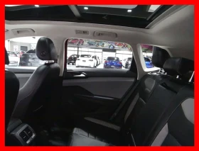 VW Taos * HIGHLINE 4MOTION * CARPLAY/NAVI/BACKUP CAM/LEATH, снимка 13