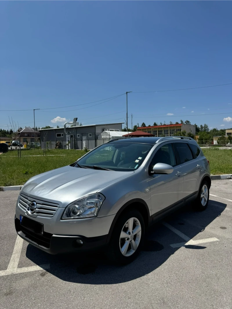 Nissan Qashqai + 2 2.0i
