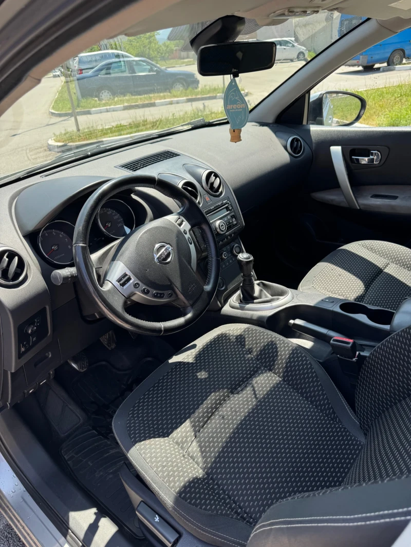 Nissan Qashqai + 2 2.0i, снимка 4 - Автомобили и джипове - 51853592