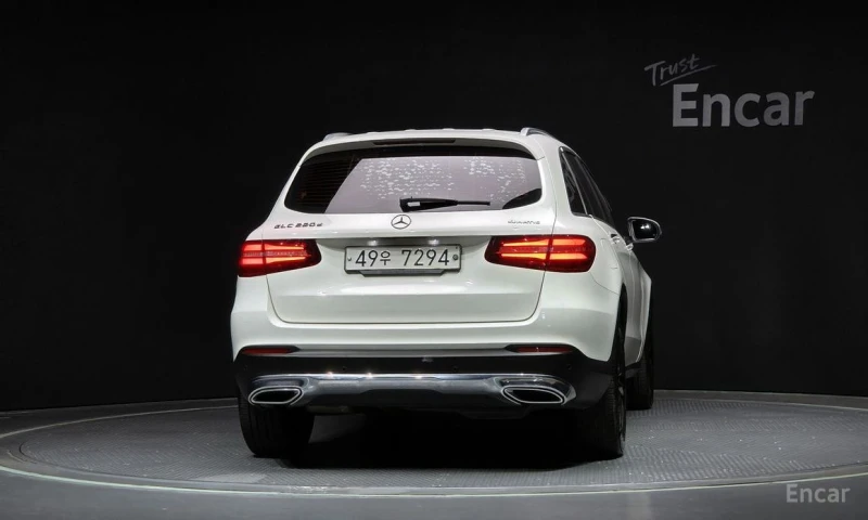 Mercedes-Benz GLC 220, снимка 4 - Автомобили и джипове - 52962248