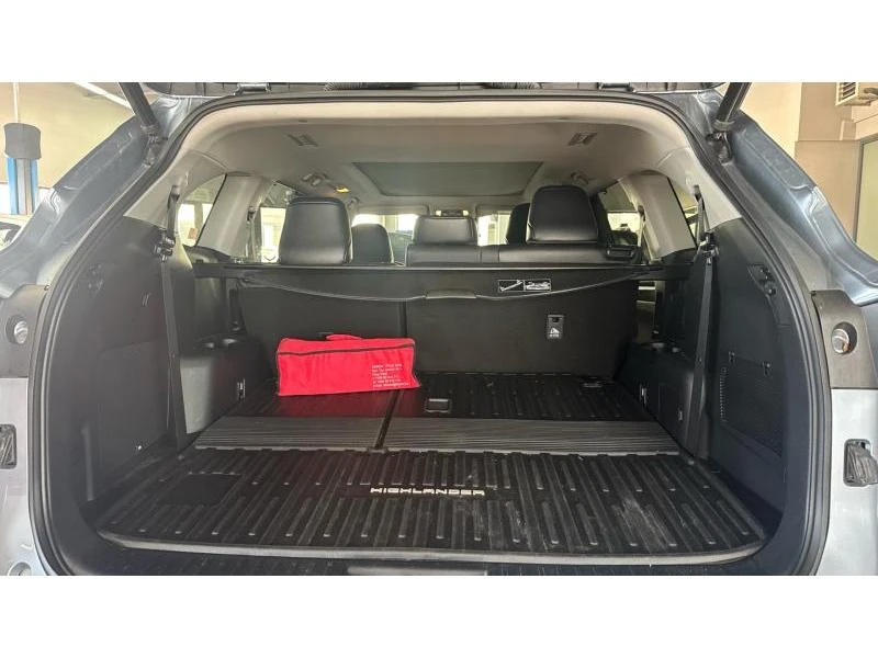 Toyota Highlander Luxury, снимка 10 - Автомобили и джипове - 53122902