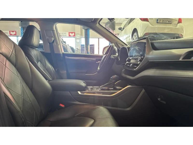 Toyota Highlander Luxury, снимка 6 - Автомобили и джипове - 53122902