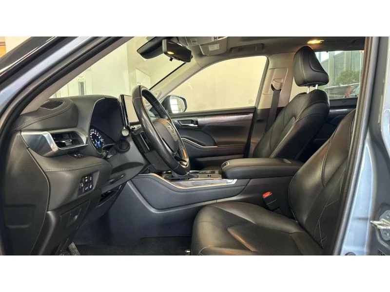 Toyota Highlander Luxury, снимка 12 - Автомобили и джипове - 53122902