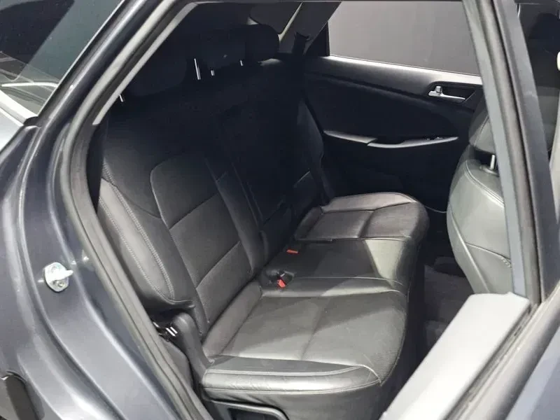 Hyundai Tucson * 1.6 CRDi 2019 * , снимка 4 - Автомобили и джипове - 55145922