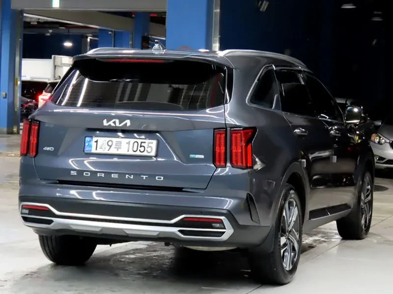 Kia Sorento 1.6 4Wd Prestige Choice - САМО 30% АВАНС!, снимка 4 - Автомобили и джипове - 55474577