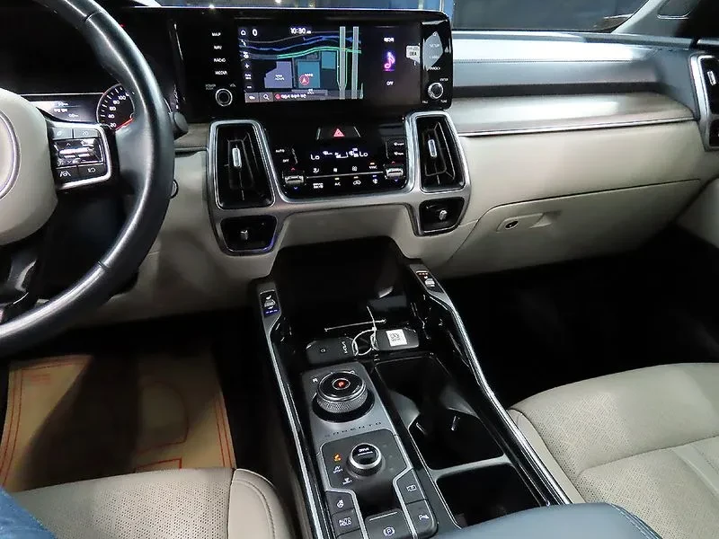 Kia Sorento 1.6 4Wd Prestige Choice - САМО 30% АВАНС!, снимка 11 - Автомобили и джипове - 55474577