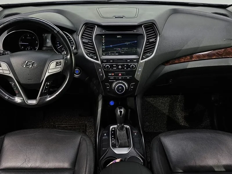 Hyundai Santa fe 2.0 2WD MODERN, снимка 7 - Автомобили и джипове - 55800998