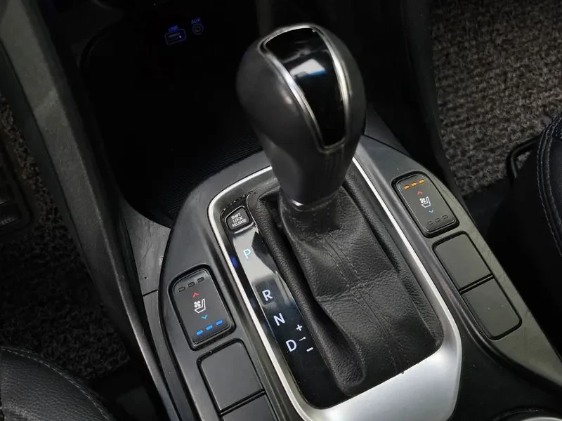 Hyundai Santa fe 2.0 2WD MODERN, снимка 9 - Автомобили и джипове - 55800998