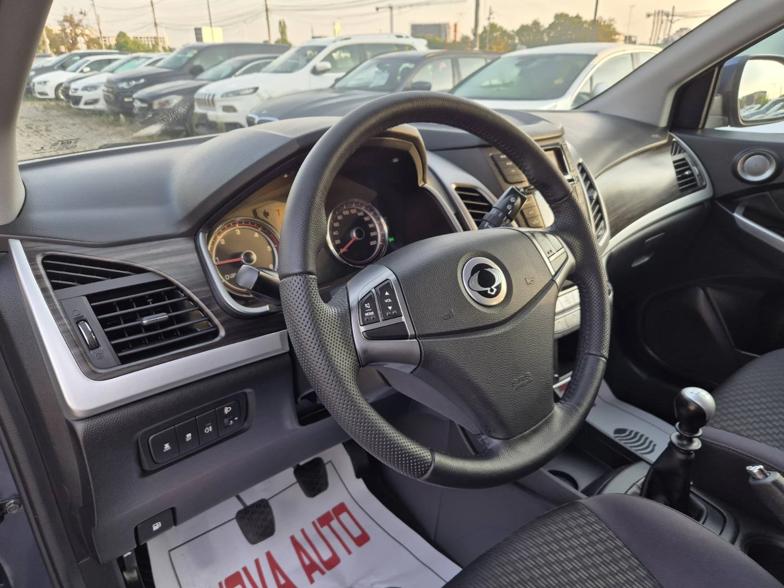 SsangYong Korando 2.0D-4X4-FACE LIFT-LED - изображение 8