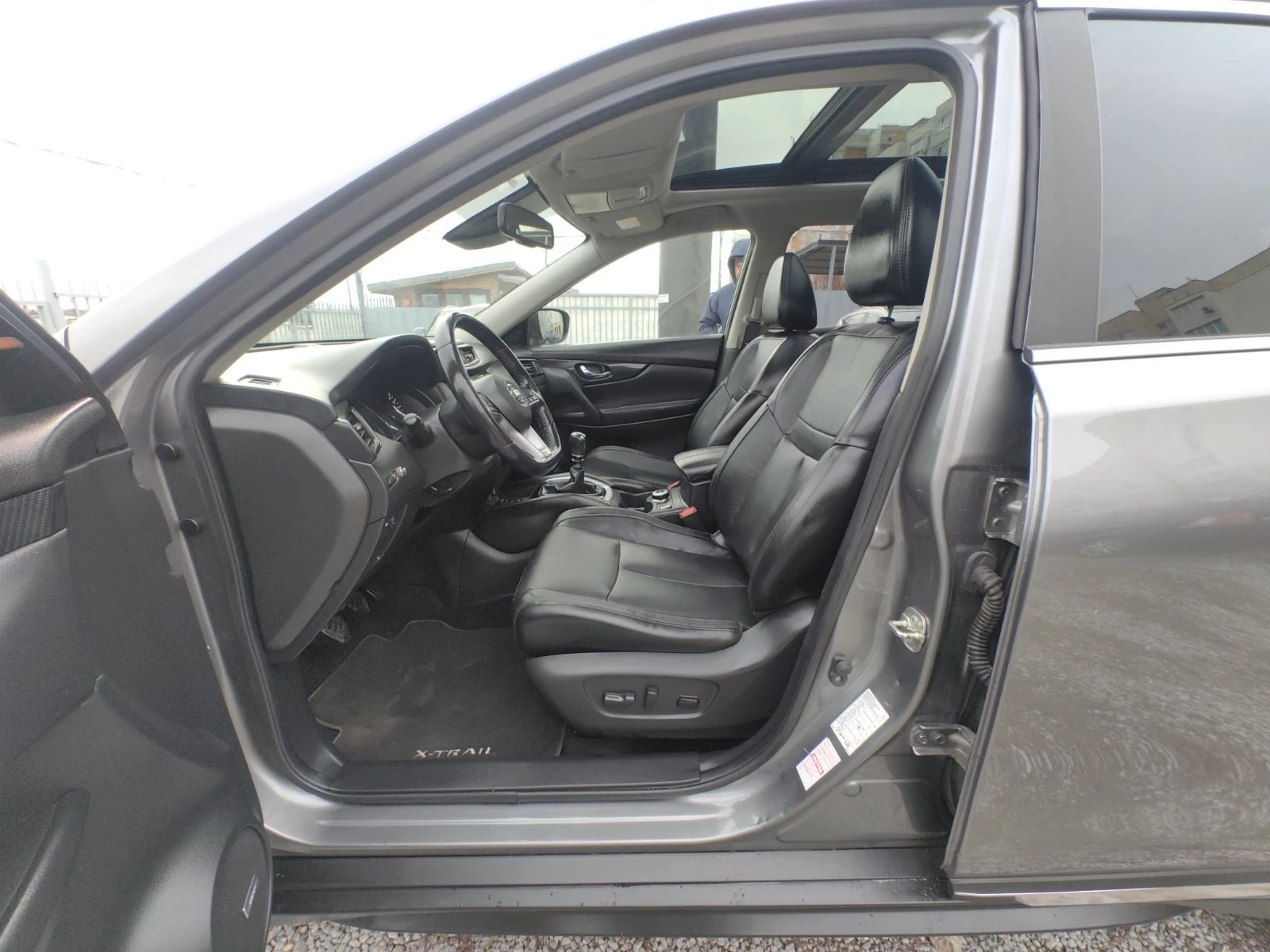 Nissan X-trail 2.0 D 177KN 4* 4 Panorama, key les, distronik | Mobile.bg   11