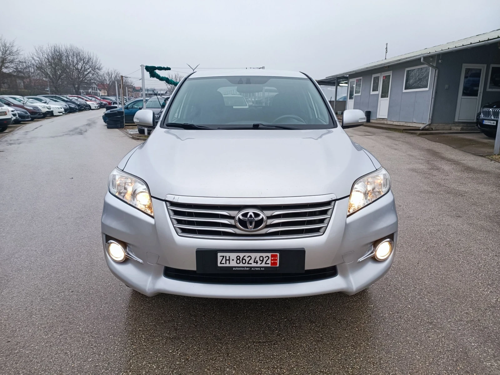 Toyota Rav4 2.0i-158��-���������-�����-6��-FACELIFT-4X4-NAVI | Mobile.bg � ����������� 1