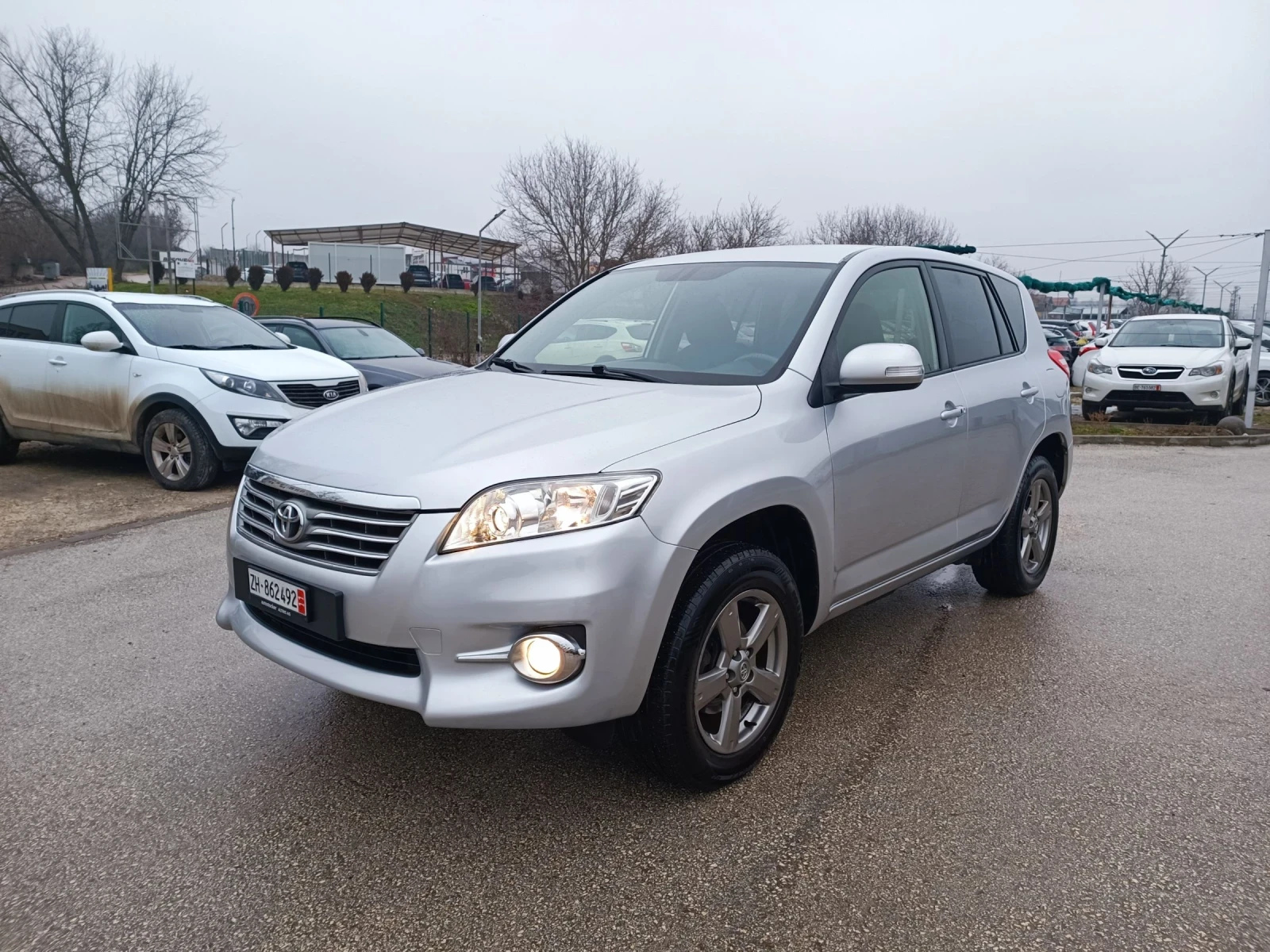 Toyota Rav4 2.0i-158кс-ШВЕЙЦАРИЯ-РЪЧКА-6ск-FACELIFT-4X4-NAVI - изображение 8