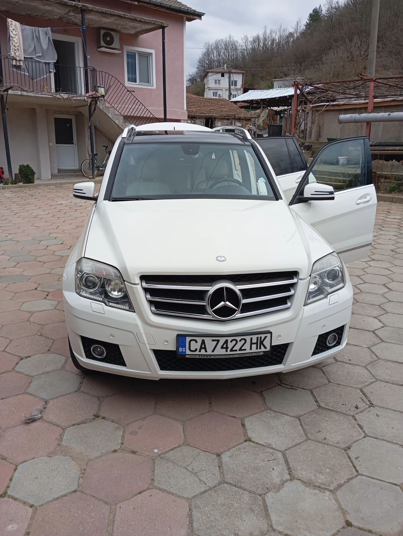Mercedes-Benz GLK, снимка 9 - Автомобили и джипове - 53903681