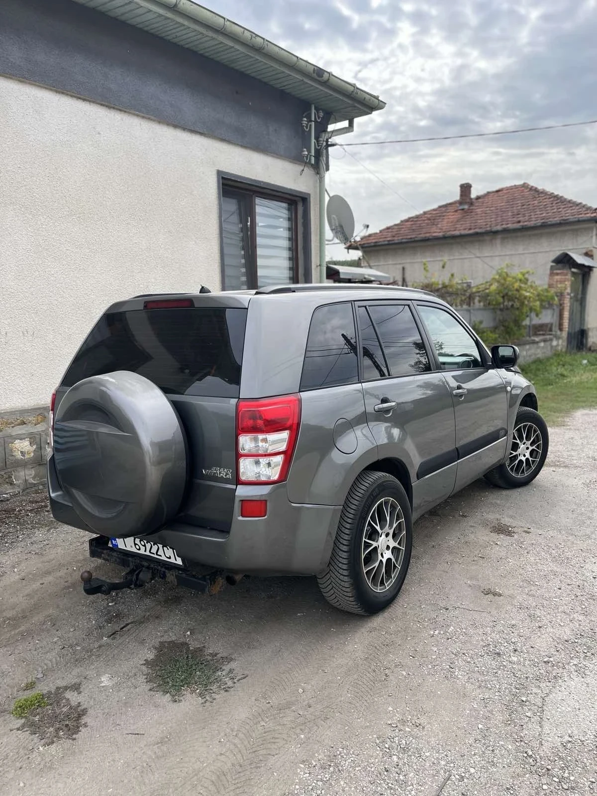 Suzuki Grand vitara, снимка 4 - Автомобили и джипове - 53906502