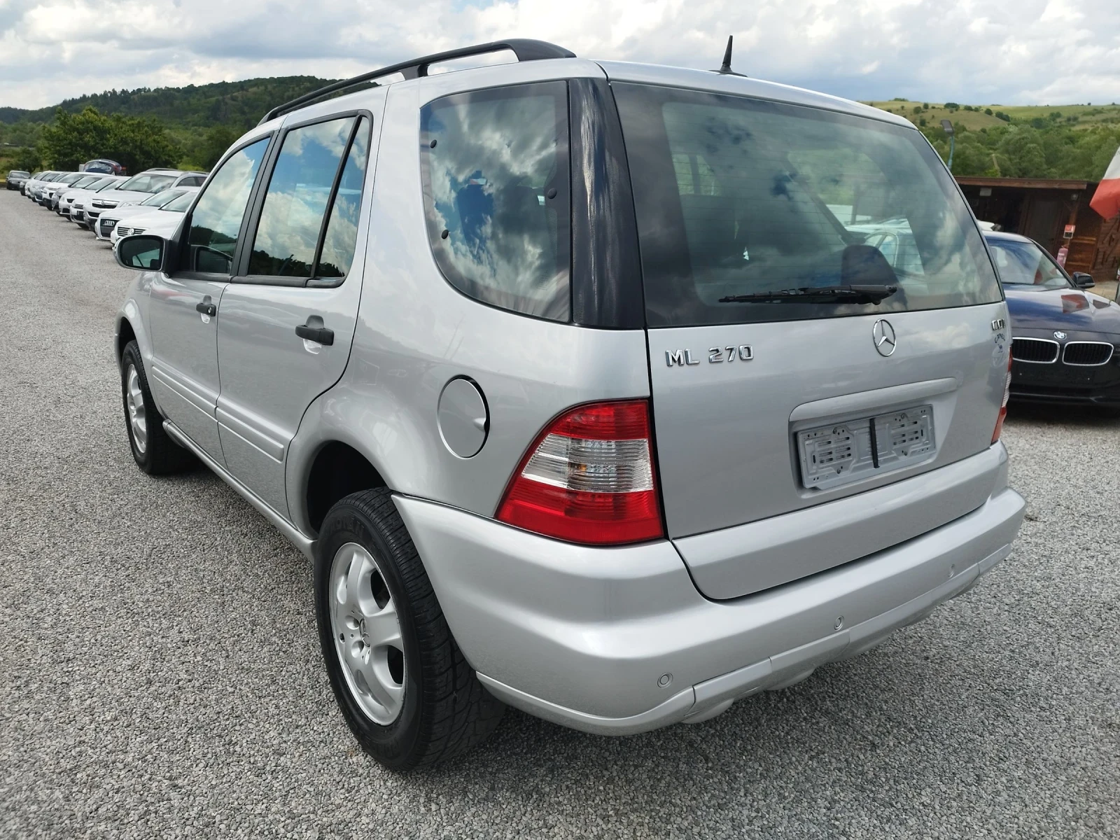 Mercedes-Benz ML 270 CDI 163кс АВТОМАТ, снимка 3 - Автомобили и джипове - 54773209
