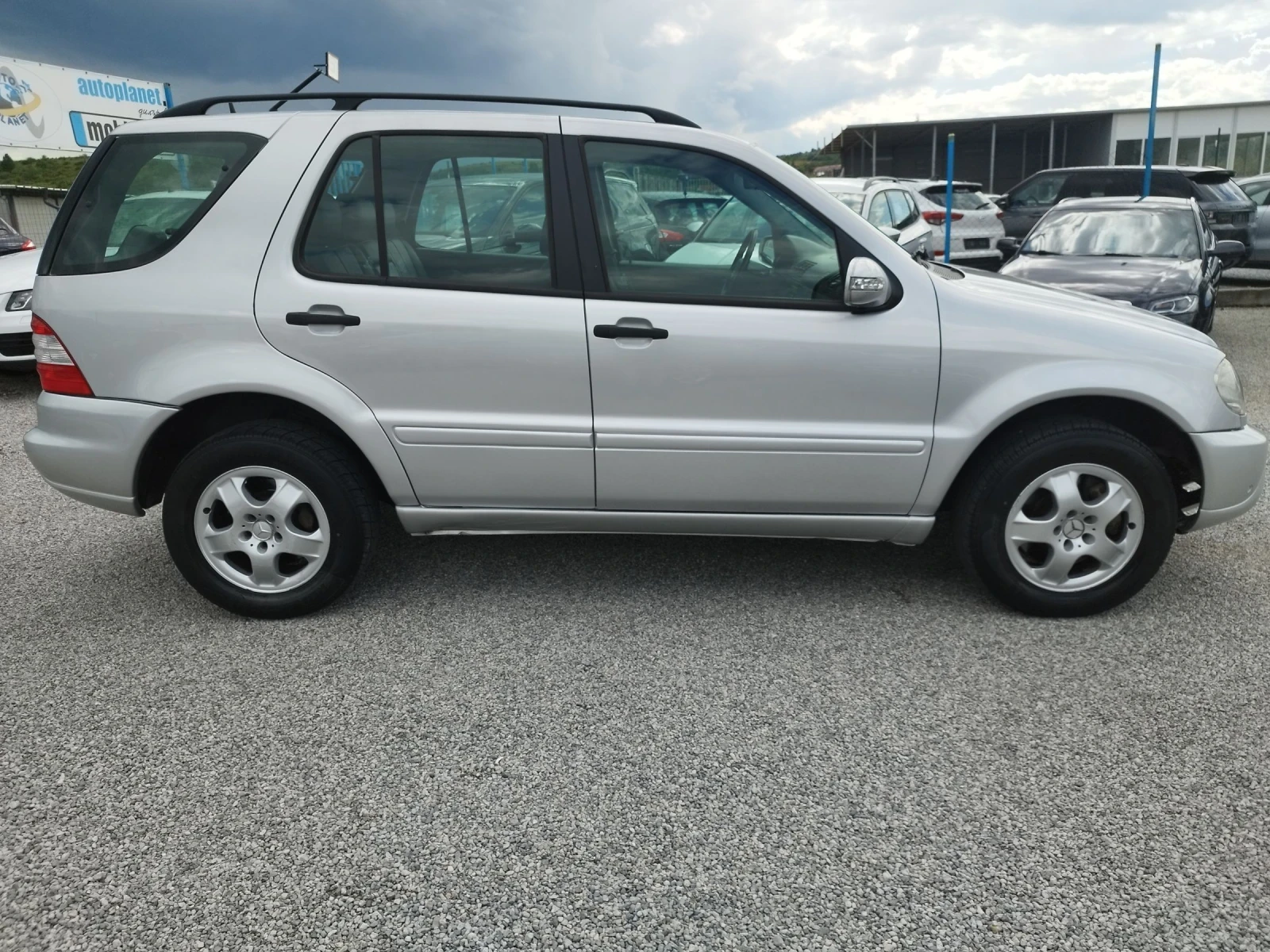 Mercedes-Benz ML 270 CDI 163кс АВТОМАТ, снимка 6 - Автомобили и джипове - 54773209