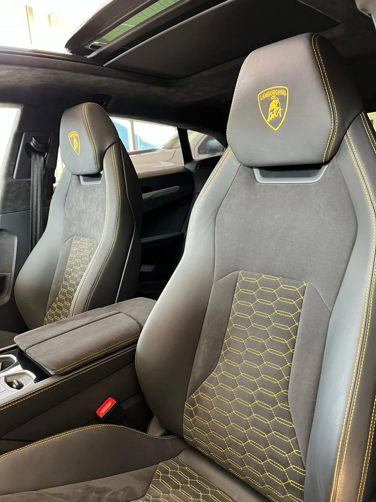 Lamborghini Urus 4.0 V8 4WD , снимка 4 - Автомобили и джипове - 55551896